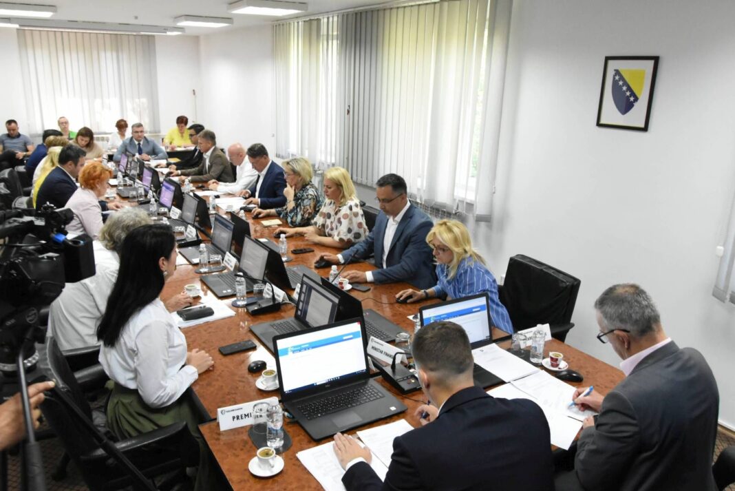 Vlada TK pokreće proces evaluacije provedbe Strategije razvoja za period 2021-2027. Vlada TK pokreće proces evaluacije provedbe Strategije razvoja za period 2021-2027.
