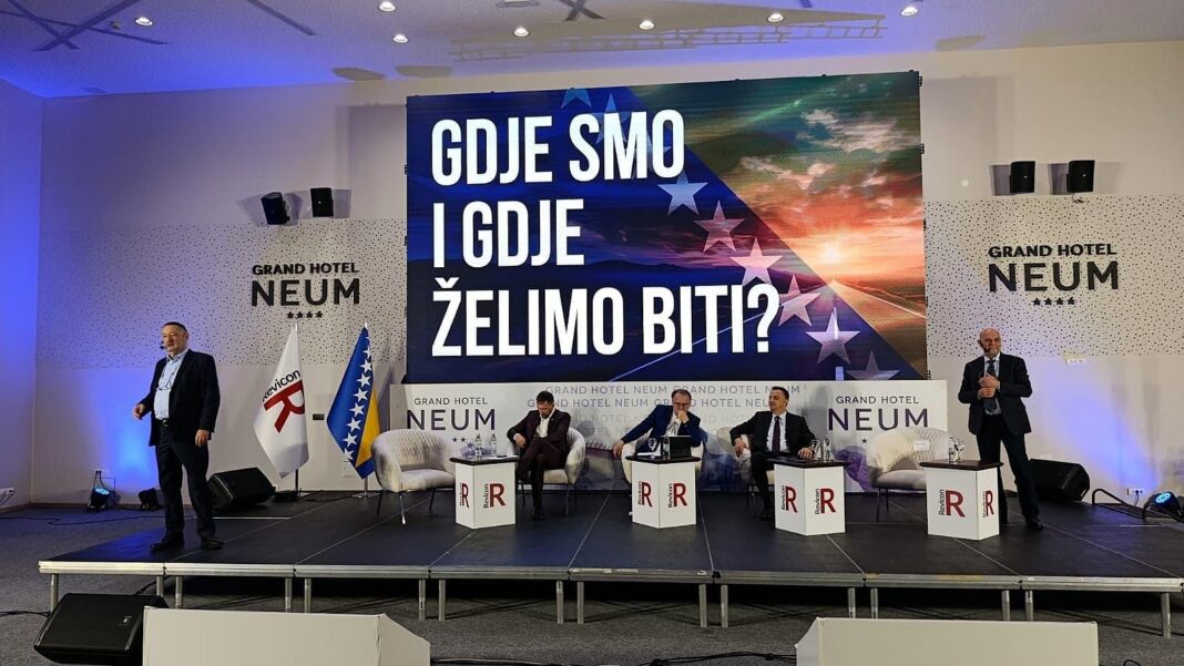 U Neumu predstavljeni ključni reformski pravci Vlade Federacije BiH: Veće plaće, manje opterećenje privrede i modernizacija tržišta rada U Neumu predstavljeni ključni reformski pravci Vlade Federacije BiH: Veće plaće, manje opterećenje privrede i modernizacija tržišta rada