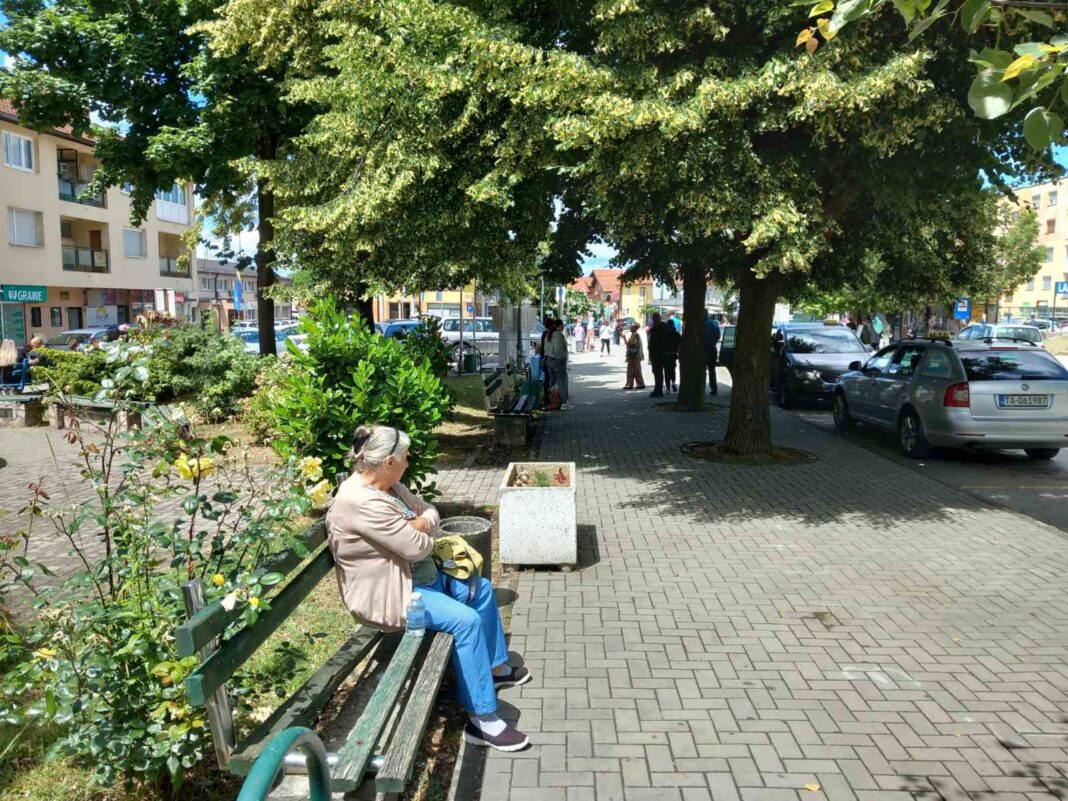 Danas u Bosni i Hercegovini sunčano vrijeme uz malu do umjerenu oblačnost Danas u Bosni i Hercegovini sunčano vrijeme uz malu do umjerenu oblačnost