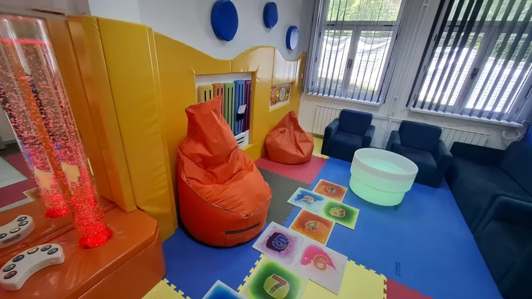 Sve više djece i mladih treba pomoć psihijatara: UKC Tuzla sada ima krevete za njihovu hospitalizaciju Sve više djece i mladih treba pomoć psihijatara: UKC Tuzla sada ima krevete za njihovu hospitalizaciju