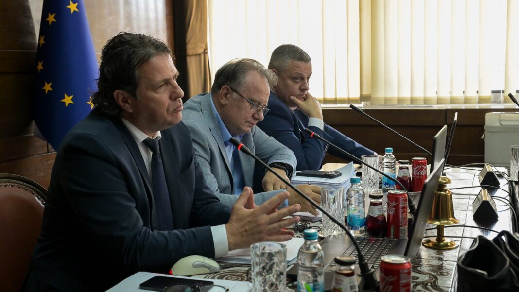 Skoro 630 hiljada KM za 61 projekt iz oblasti obrazovanja od naknada za priređivanje igara na sreću Skoro 630 hiljada KM za 61 projekt iz oblasti obrazovanja od naknada za priređivanje igara na sreću