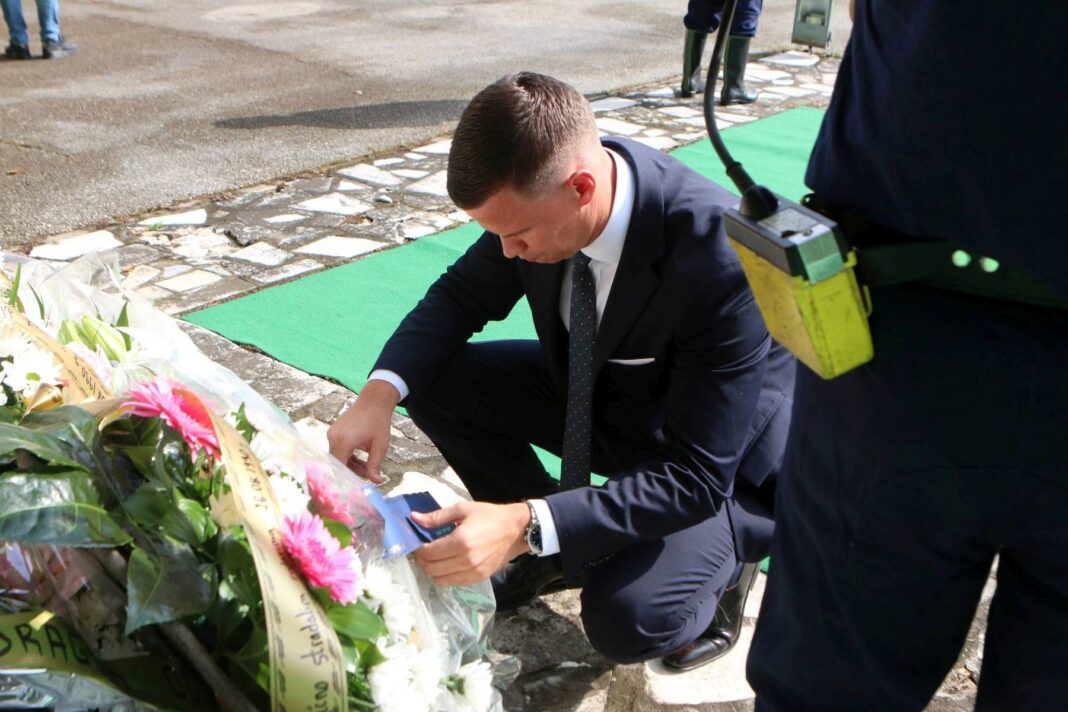 Vlada TK odala počast rudarima stradalim u jami „Dobrnja–Jug“ Vlada TK odala počast rudarima stradalim u jami „Dobrnja–Jug“
