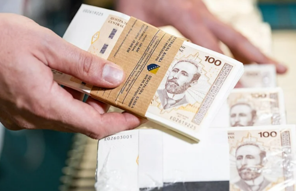 Vlada FBiH izdvojila po 166.000 KM pomoći za 12 najnerazvijenijih općina Vlada FBiH izdvojila po 166.000 KM pomoći za 12 najnerazvijenijih općina
