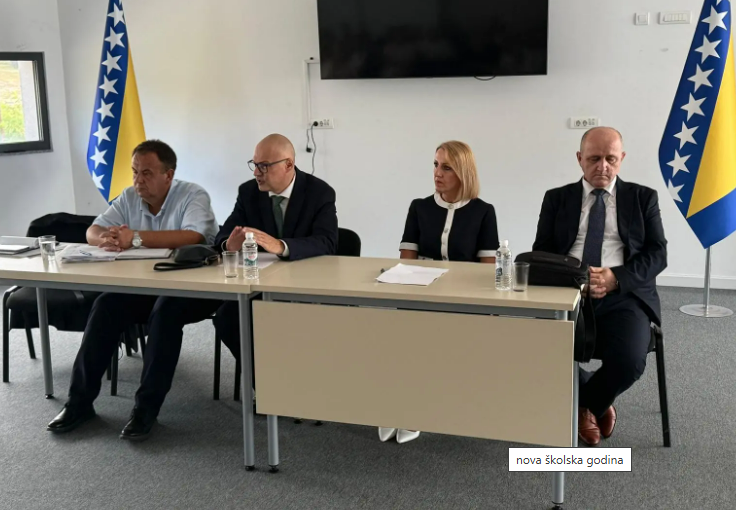 Završne pripreme za novu školsku godinu u TK, održani sastanci s direktorima škola Završne pripreme za novu školsku godinu u TK, održani sastanci s direktorima škola