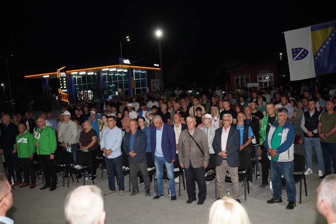 Vukovije Donje odlučno uz kandidate SDA Kalesija Vukovije Donje odlučno uz kandidate SDA Kalesija