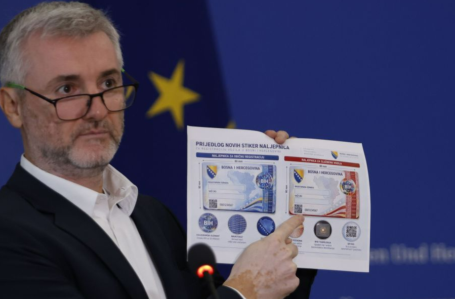 Velike promjene za vozače u BiH: Trajna saobraćajna dozvola i ukidanje vlasničke Velike promjene za vozače u BiH: Trajna saobraćajna dozvola i ukidanje vlasničke