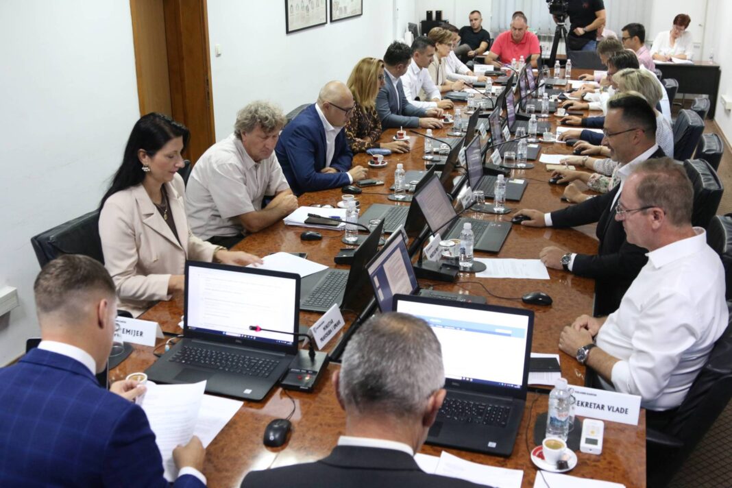 Informacija sa 80. redovne sjednice Vlade Tuzlanskog kantona Informacija sa 80. redovne sjednice Vlade Tuzlanskog kantona