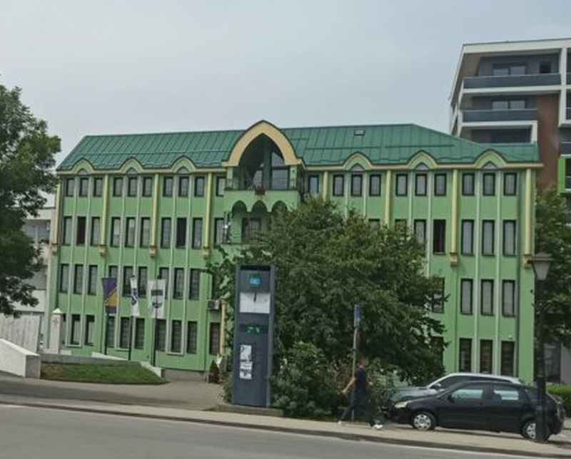 Zbog izvođenja deminerskih radova privremena izmjena režima saobraćaja na lokalnom putu Kalesija – Jelovo Brdo Zbog izvođenja deminerskih radova privremena izmjena režima saobraćaja na lokalnom putu Kalesija – Jelovo Brdo