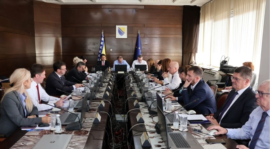 Vlada FBiH: Utvrđeni koeficijenti, osnovice i iznosi za boračke naknade Vlada FBiH: Utvrđeni koeficijenti, osnovice i iznosi za boračke naknade