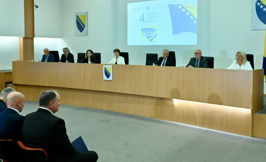 CIK objavio glavne informacije za izbore u nedjelju: Proces će nadgledati 30.000 posmatrača CIK objavio glavne informacije za izbore u nedjelju: Proces će nadgledati 30.000 posmatrača